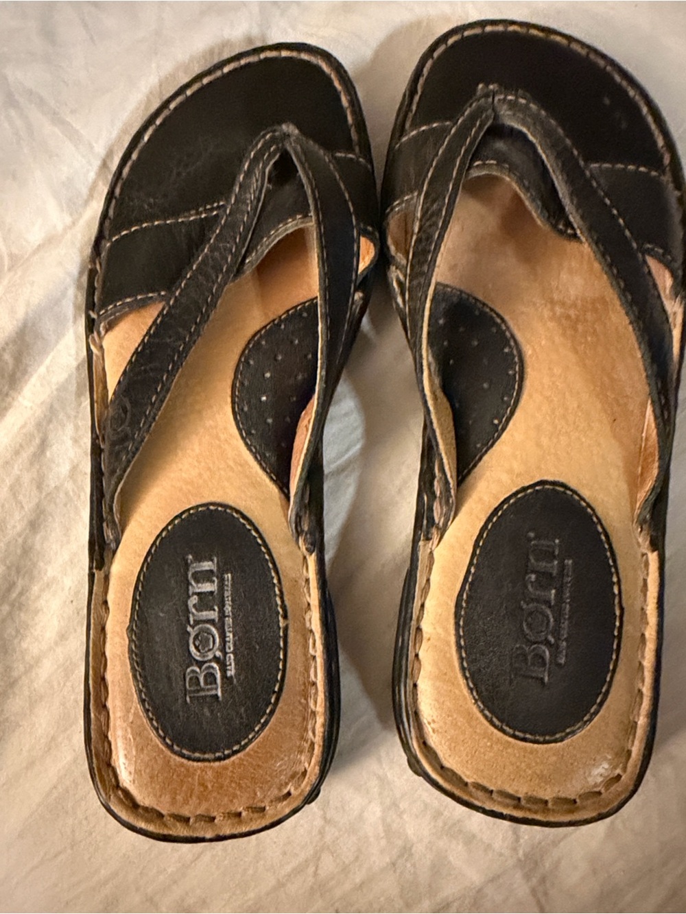Born Black Leather Thong Slide Sandals with Tan Insole